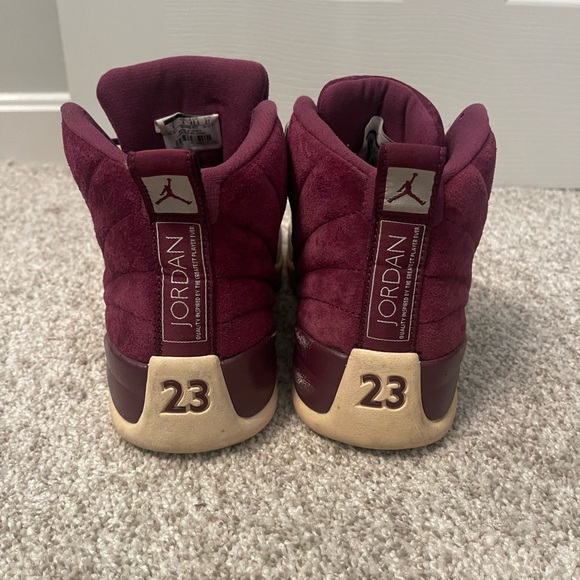 Air Jordan 12 Retro "Bordeaux" sneakers - Suede High-Top - Picture 5 of 6